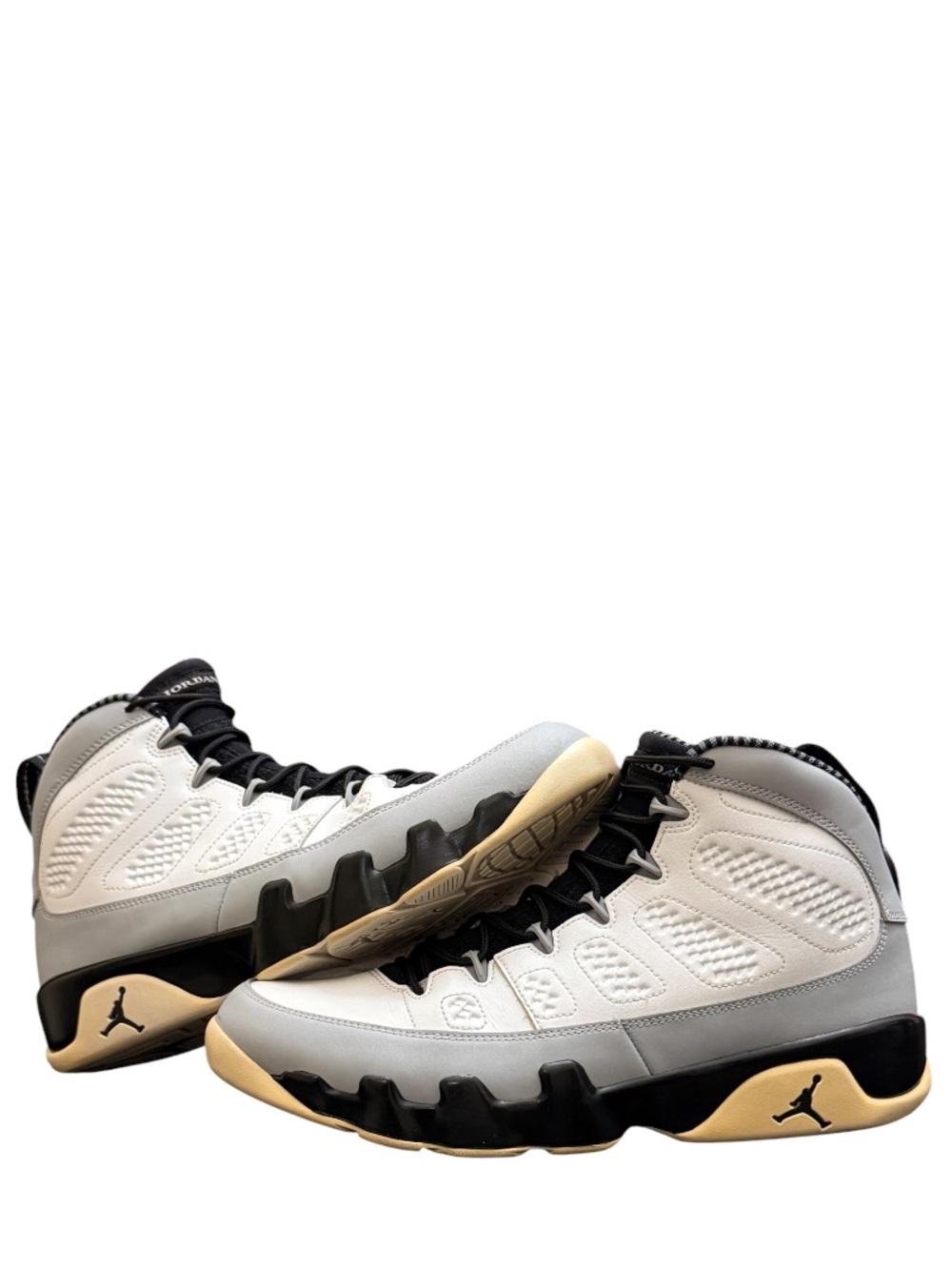 AIR JORDAN 9 - BLACK WHITE GRAY RETRO “BARONS” SNEAKERS